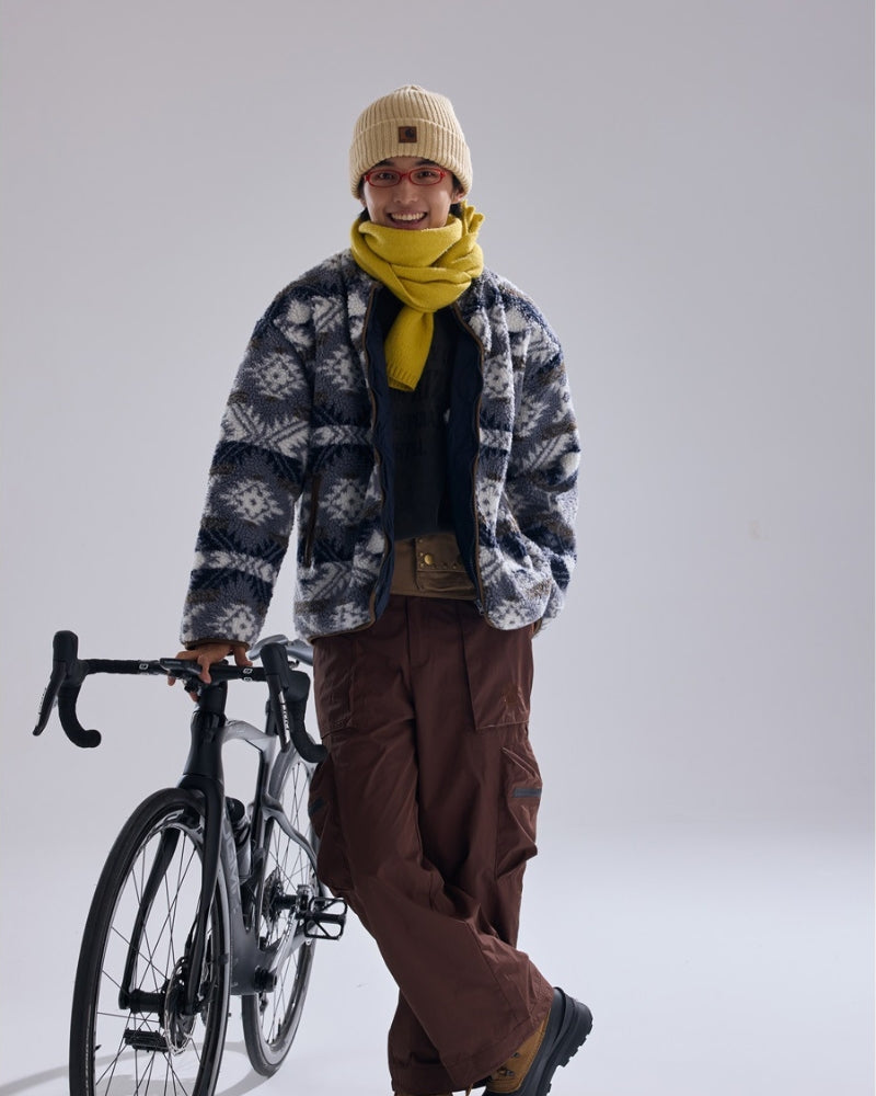 Giacca con zip in pile con motivo nordico