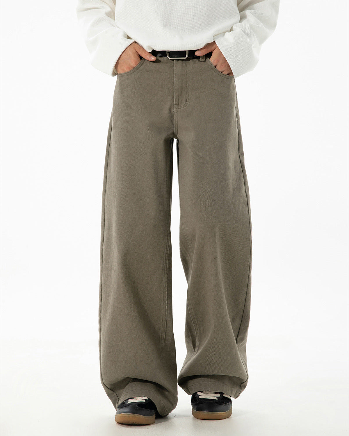 Twill Ease Straight Jeans