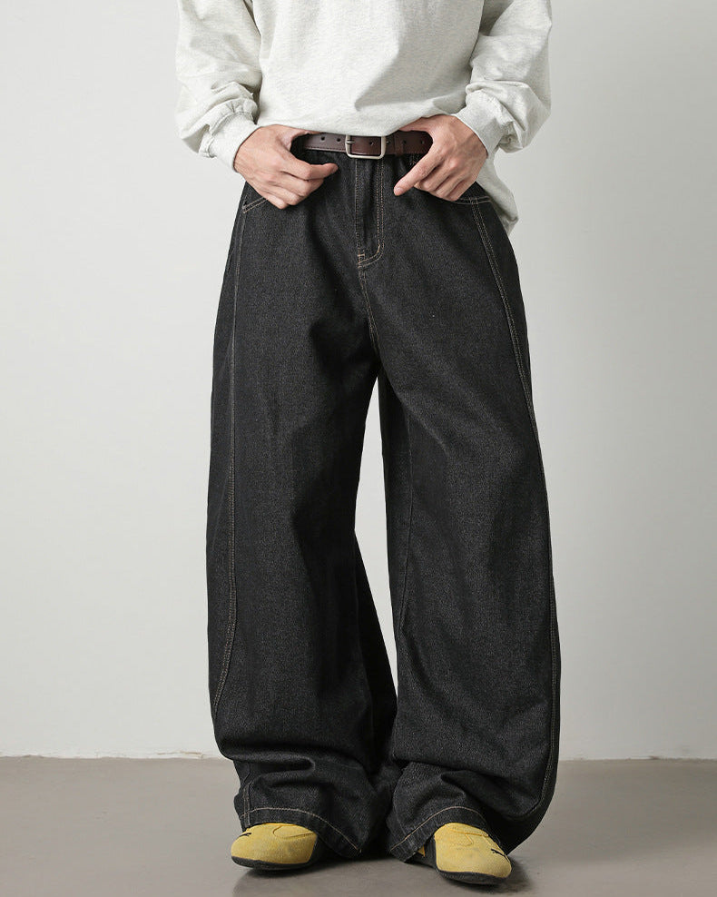 The Seamline Relaxed Denim Jeans