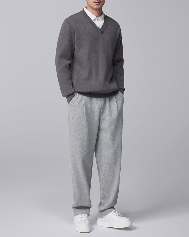 Genser med vertikal vevd V-hals