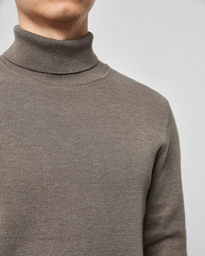 Momeike Classic Solid Turtleneck Sweater