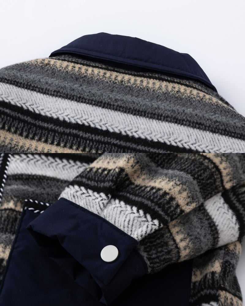 Stripete lappeteppejakke med knapper