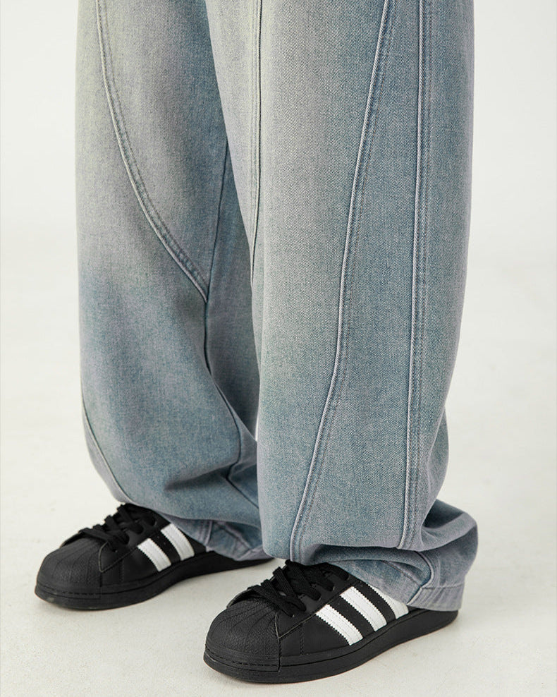 Denimjeans med vide ben i japansk stil