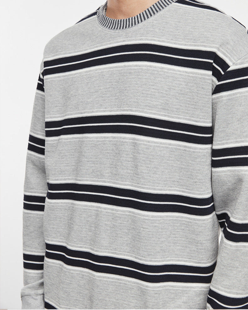 Kraftig, stripete sweatshirt med rund hals