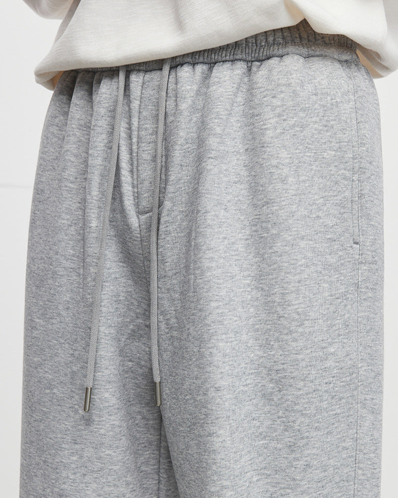 Trendy, løs og uformell joggebukse