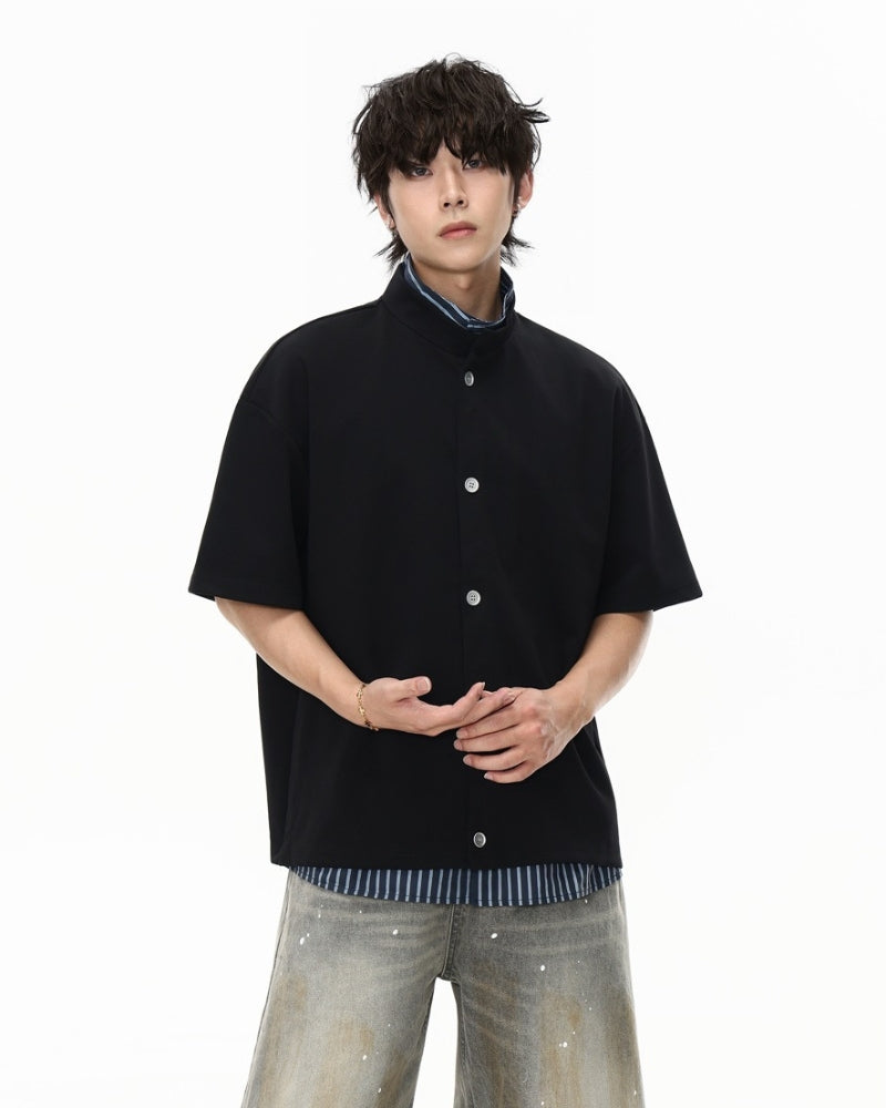 Camisa com botões em camadas e listrada