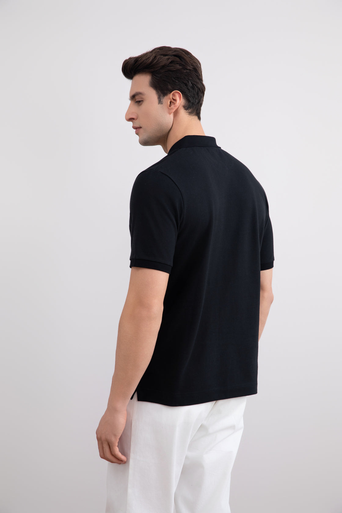 Camisa polo preta de algodão piqué