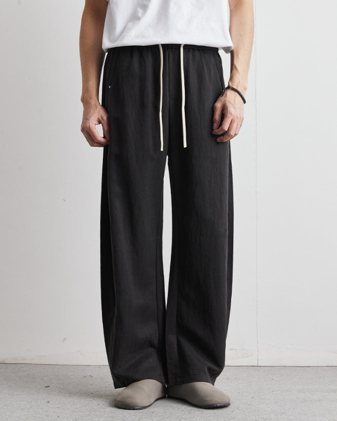 Calça Jogger Tencel com cordões soltos