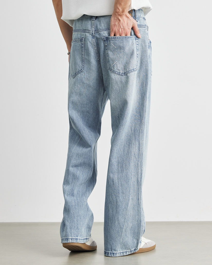 Jeans azul de pernas largas usado