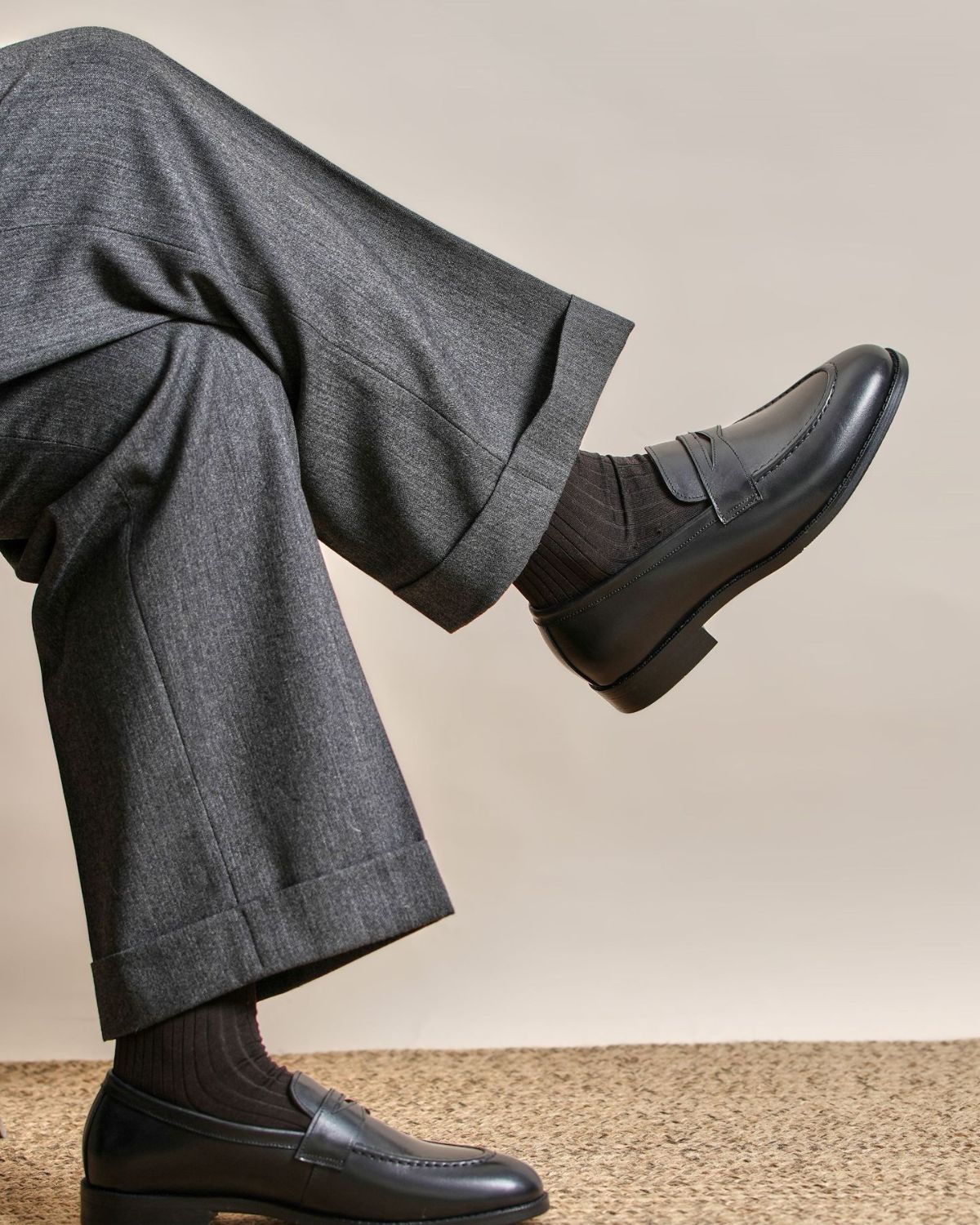 The British Ones Loafer baixo em pele