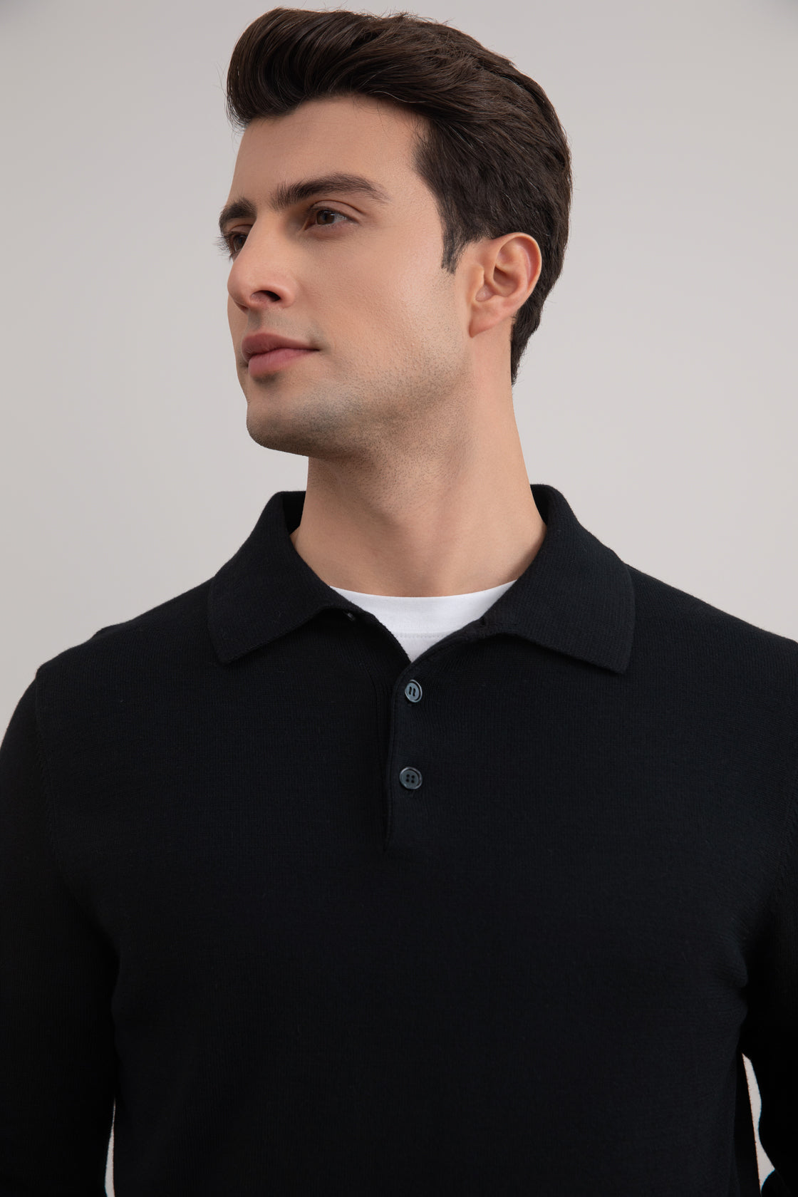 Áo thun Polo cổ điển màu đen