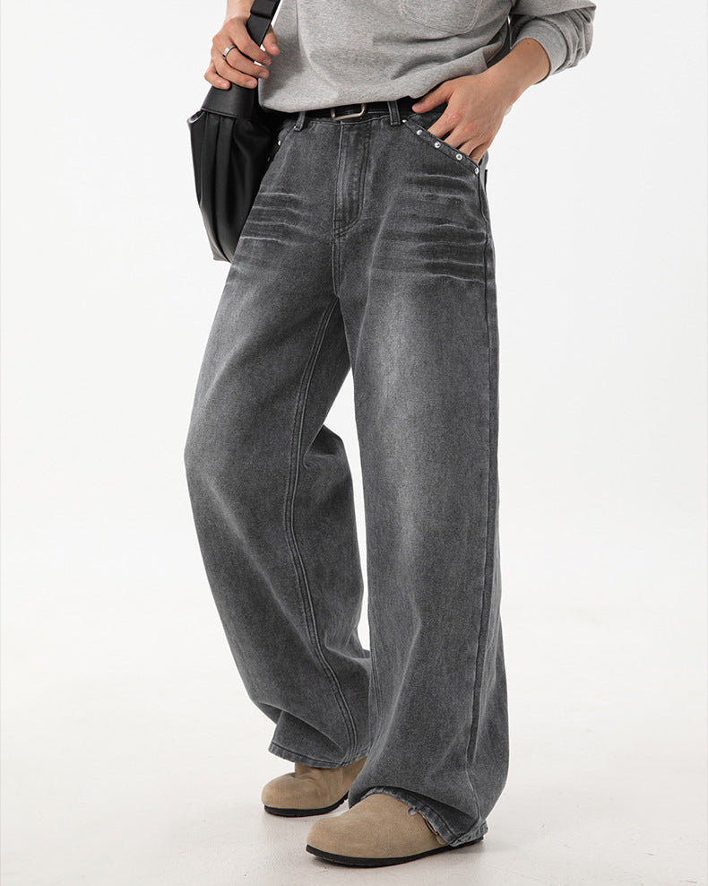 铆钉褪色直筒牛仔裤